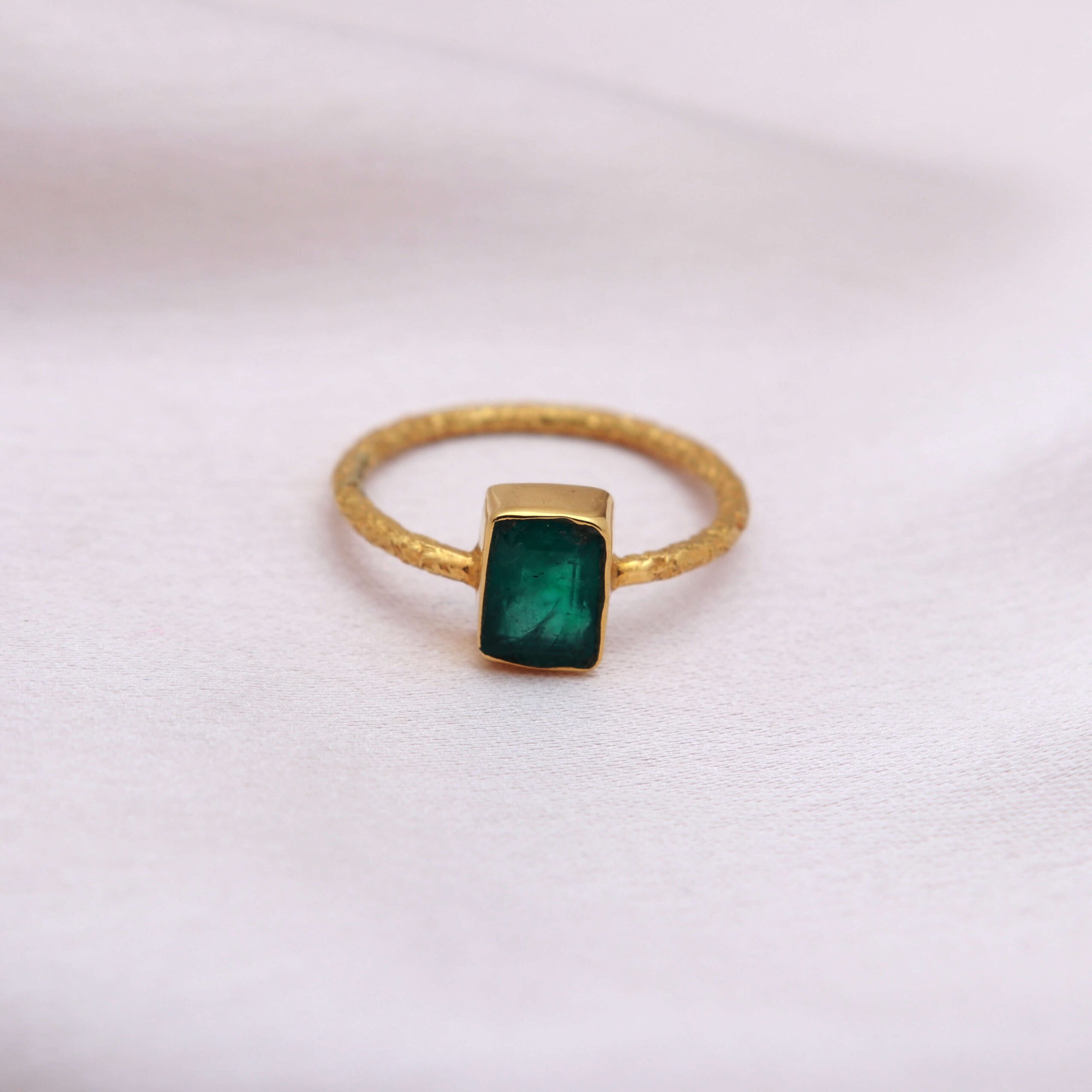 Hessonite Gold Ring (Design A4) | GemPundit