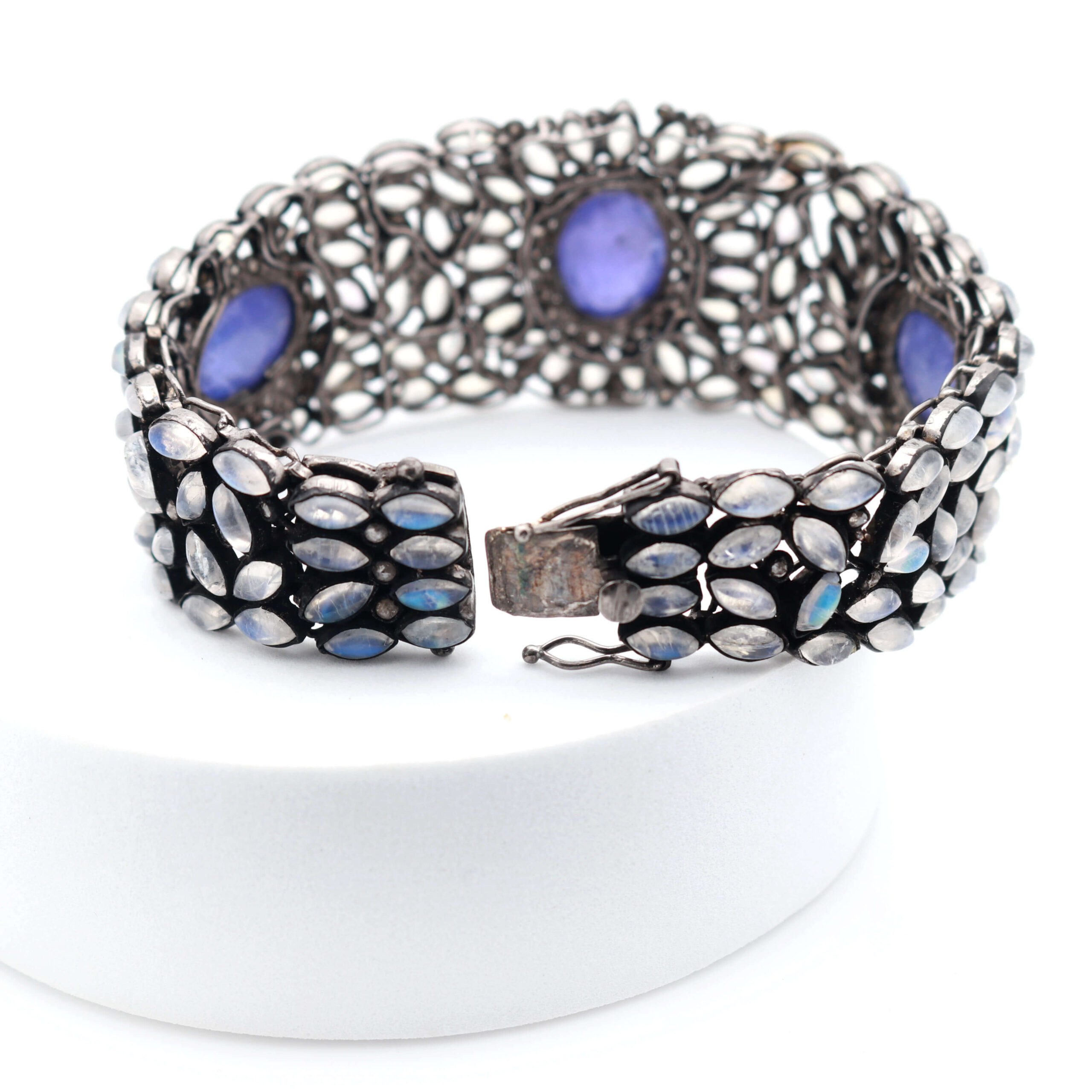 Buy Tanzanite Bracelets Online for Women | Rose Jewellery