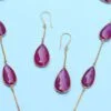 Necklace with Earrings in 18K Gold with Ruby Gemstone - Image 4