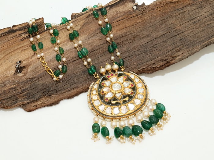 Unveiling the Rich History of Mughal Jewelry: Antique Royal Gems of North India
